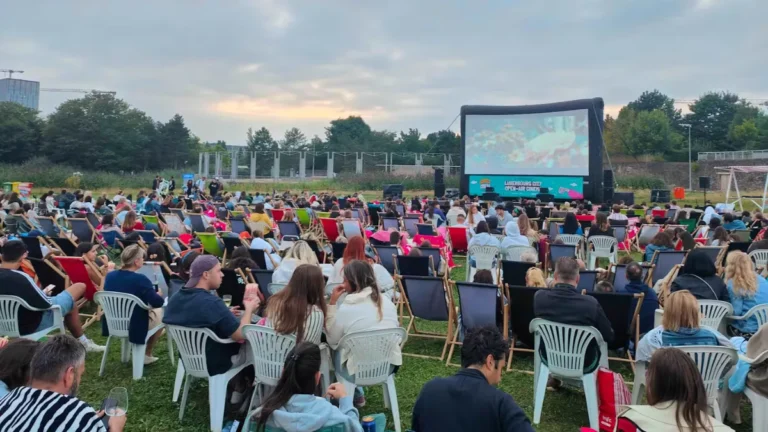 Cinéma en plein air au Kirchberg Des centaines de spectateurs sous les étoiles