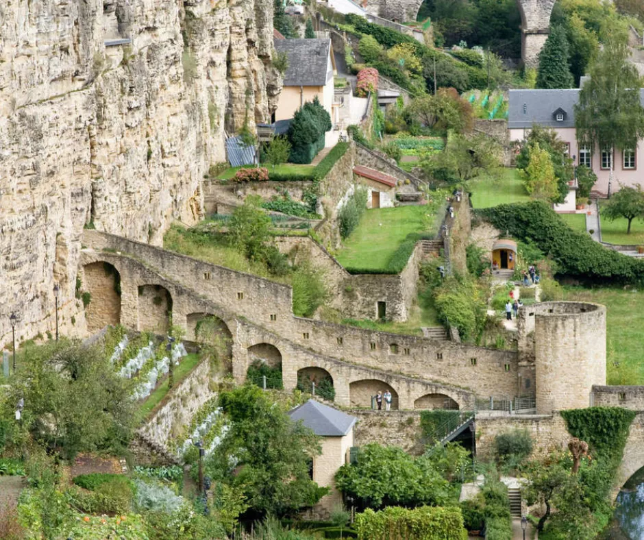 Rocher Du Bock​ au quartier grund a luxembourg ville